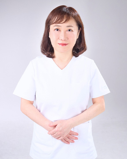 中冨 惠美子
