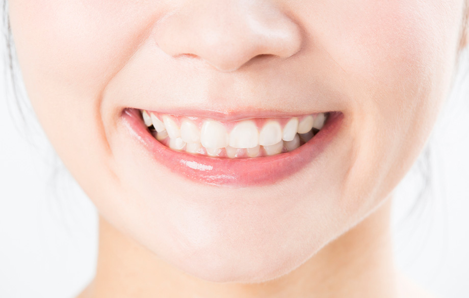 自分の歯のように、快適に噛める義歯